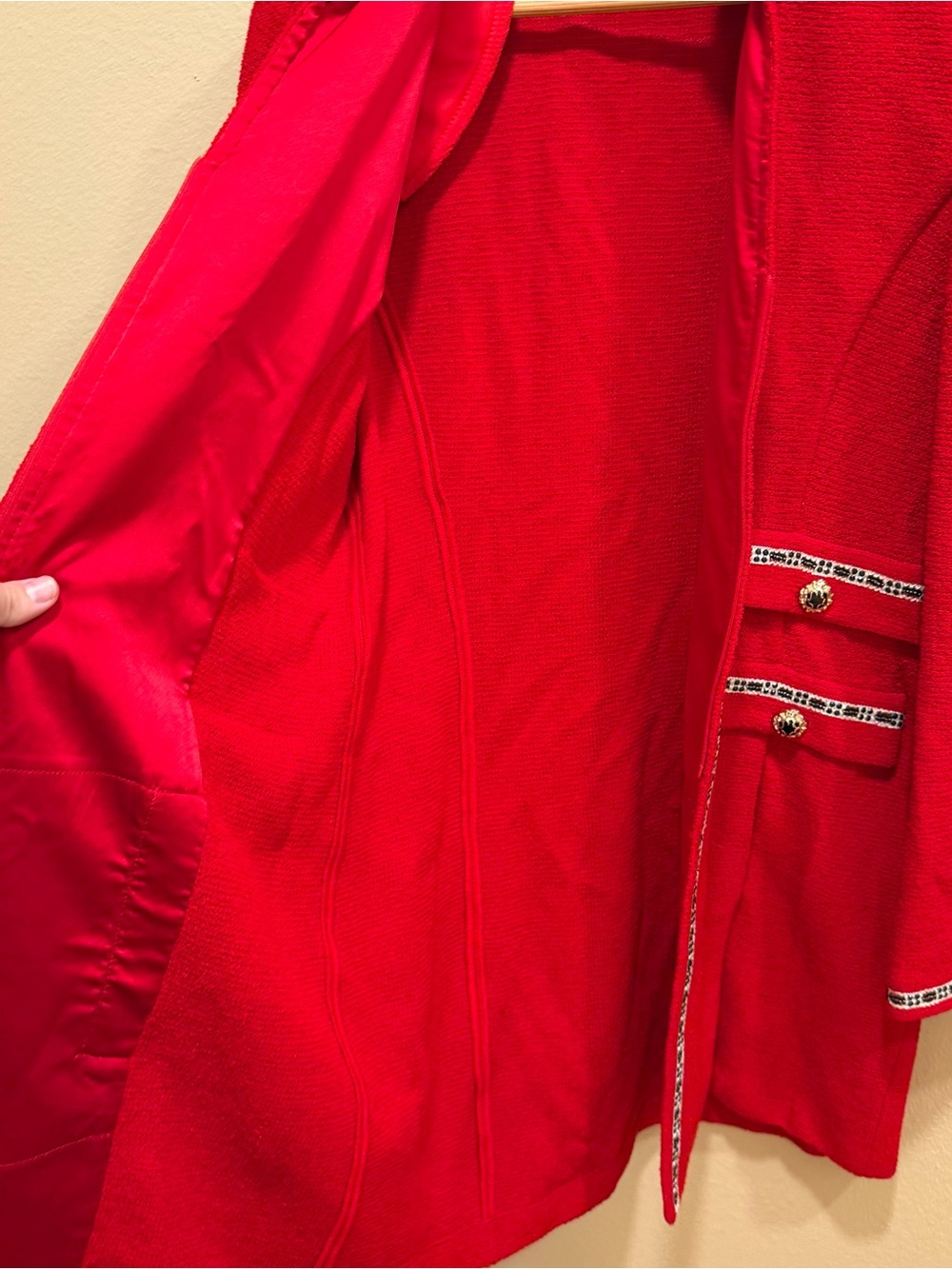 St. John Vintage Red Knit Long Blazer with Contrast Trim 12 - Picture 6 of 16